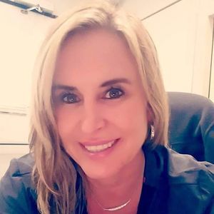 Meet your Posher, Cindy